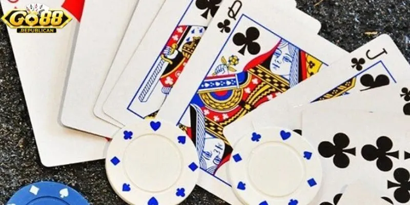 Game bài Phỏm hấp dẫn với tính chiến thuật cao